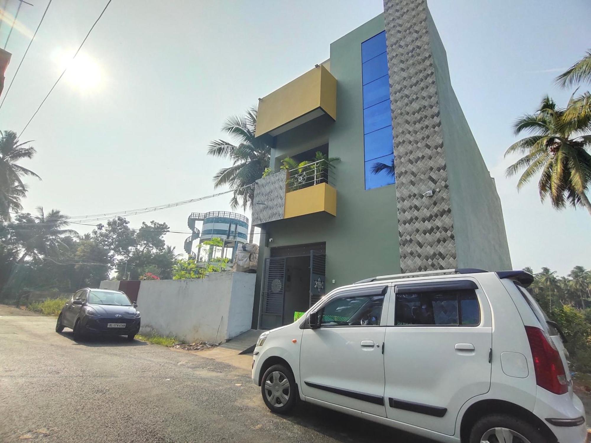 Pv Inn Pondicherry Exterior photo