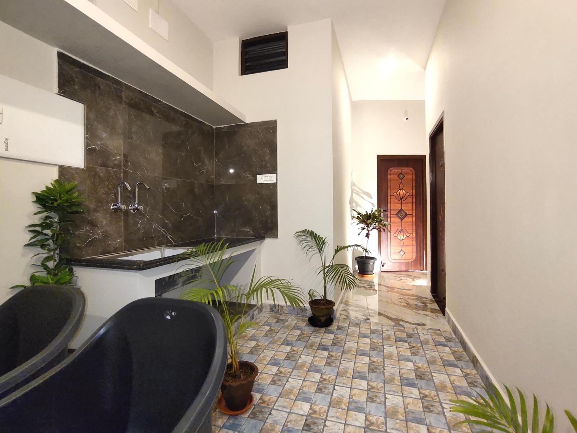 Pv Inn Pondicherry Exterior photo